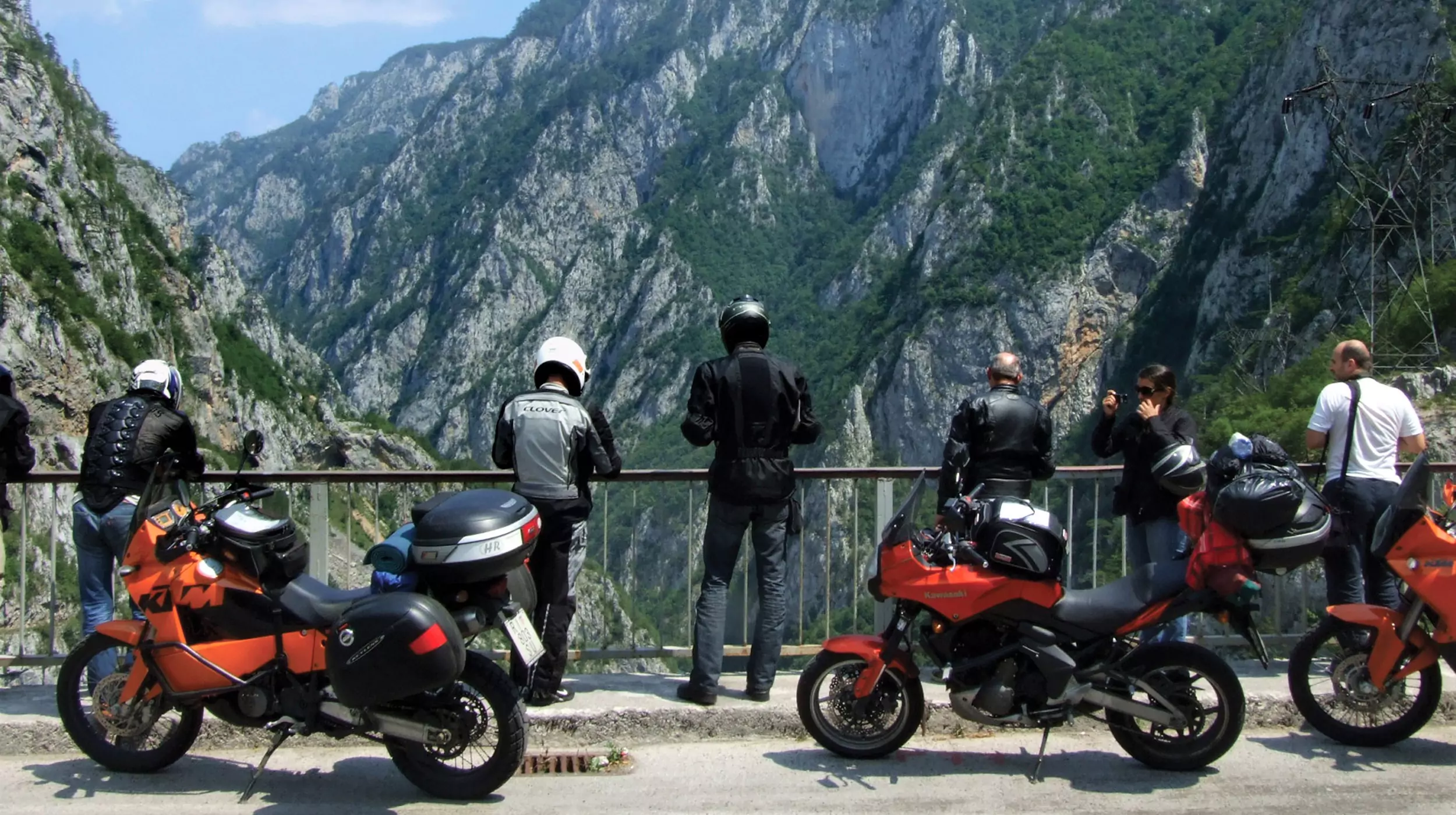 Panoramic road canyon moraca Montenegro